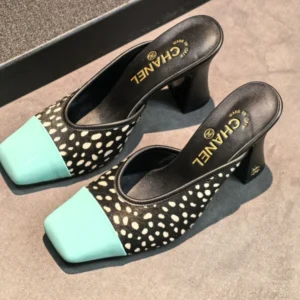 CHANEL 20