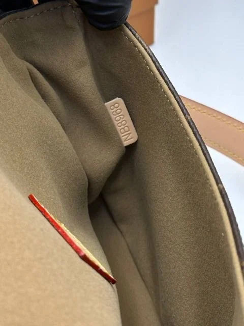 Louis Vuitton 100879 — Коричневый — дополнительный вид