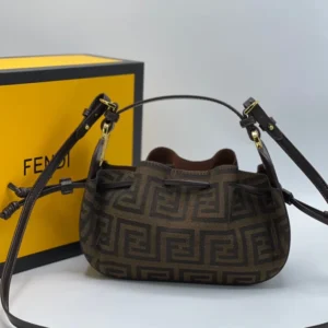 Сумка FENDI 23