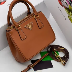 Сумка PRADA 2