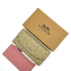 Кошелек COACH