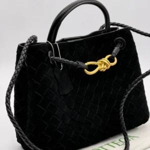 Bottega Veneta 1
