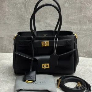 Сумка BALENCIAGA 100