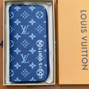 Кошелек Louis Vuitton 17
