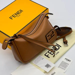 FENDI 11