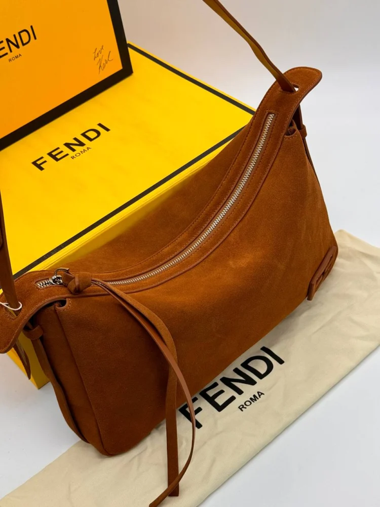 FENDI 111 — Коричневый — дополнительный вид