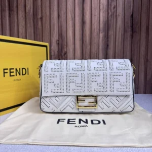 FENDI 00096