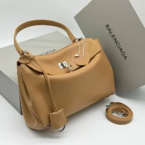 Сумка BALENCIAGA 111