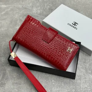 CHANEL 8