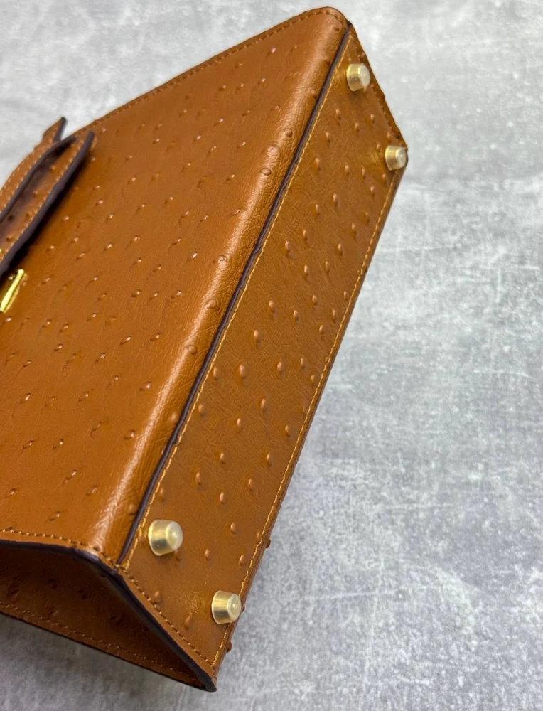 HERMES 16 — Коричневый — дополнительный вид