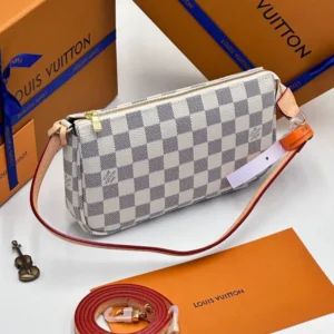 Сумка Louis Vuitton 12-7