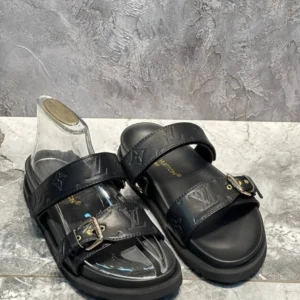 Louis Vuitton 18