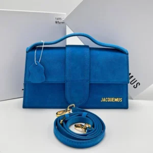 JACQUEMUS 4
