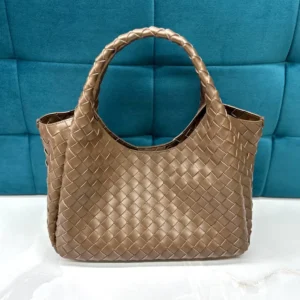 Bottega Veneta 11