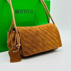 Bottega Veneta s-3