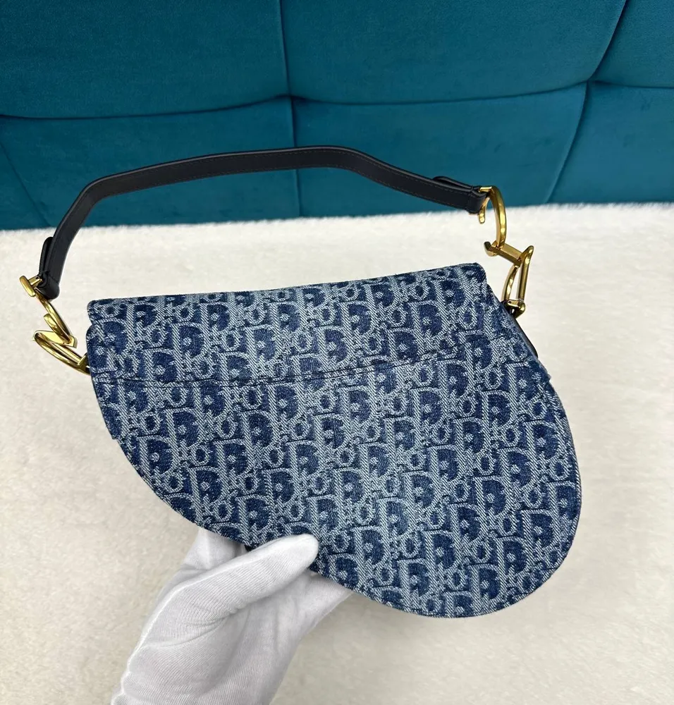 DIOR 5