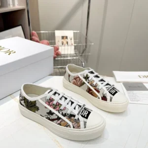 DIOR 9