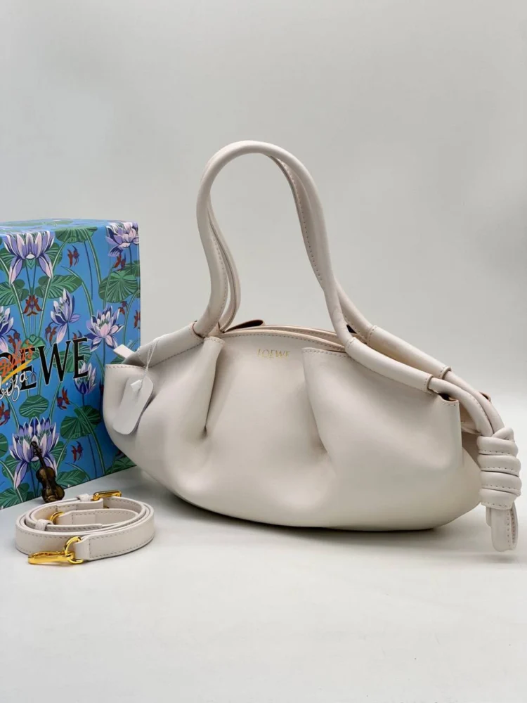 LOEWE 2 — Молочный — основной вид