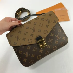 Сумка Louis Vuitton 830-1