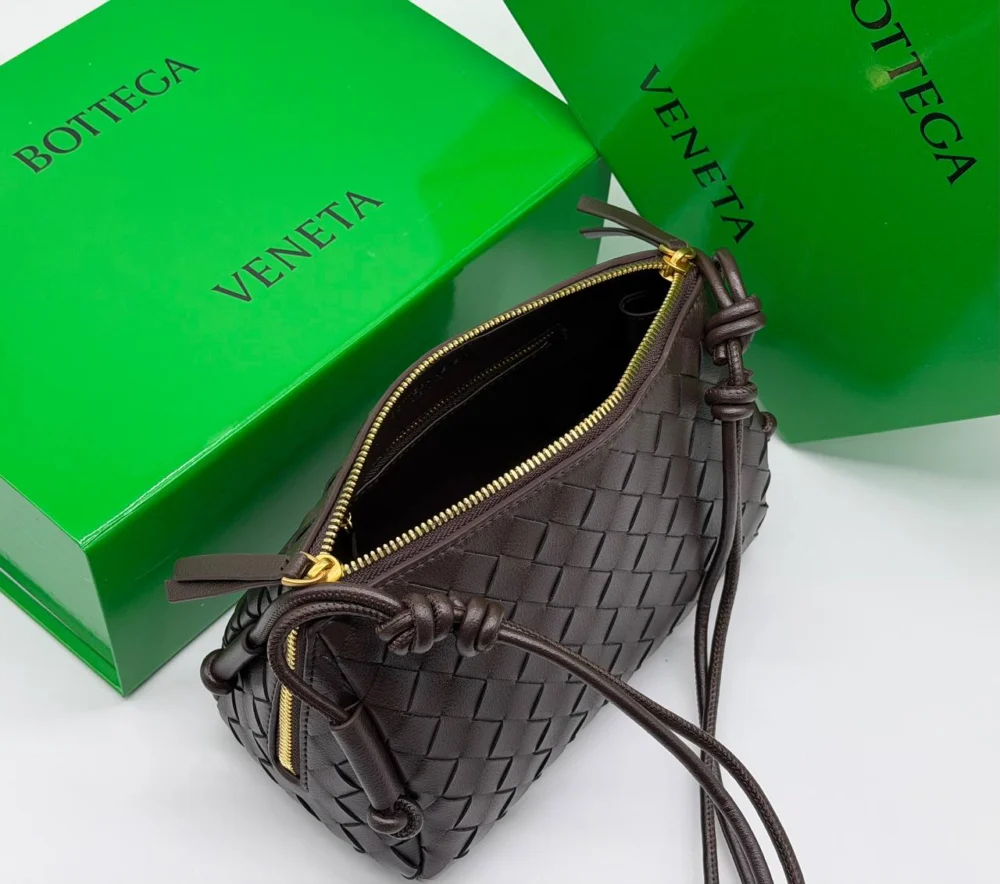 Bottega Veneta 26 — Коричневый — дополнительный вид