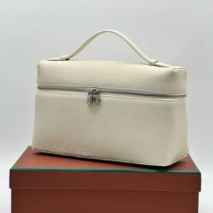 LORO PIANA 6