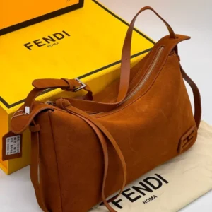 FENDI 111