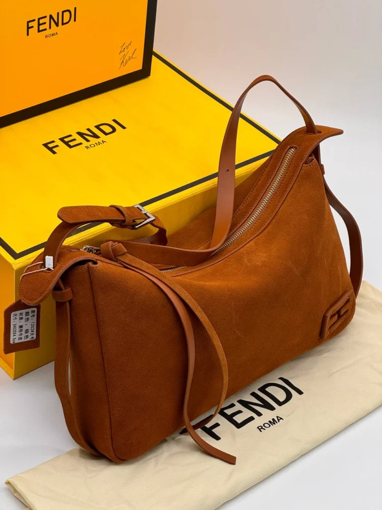 FENDI 111 — Коричневый — основной вид