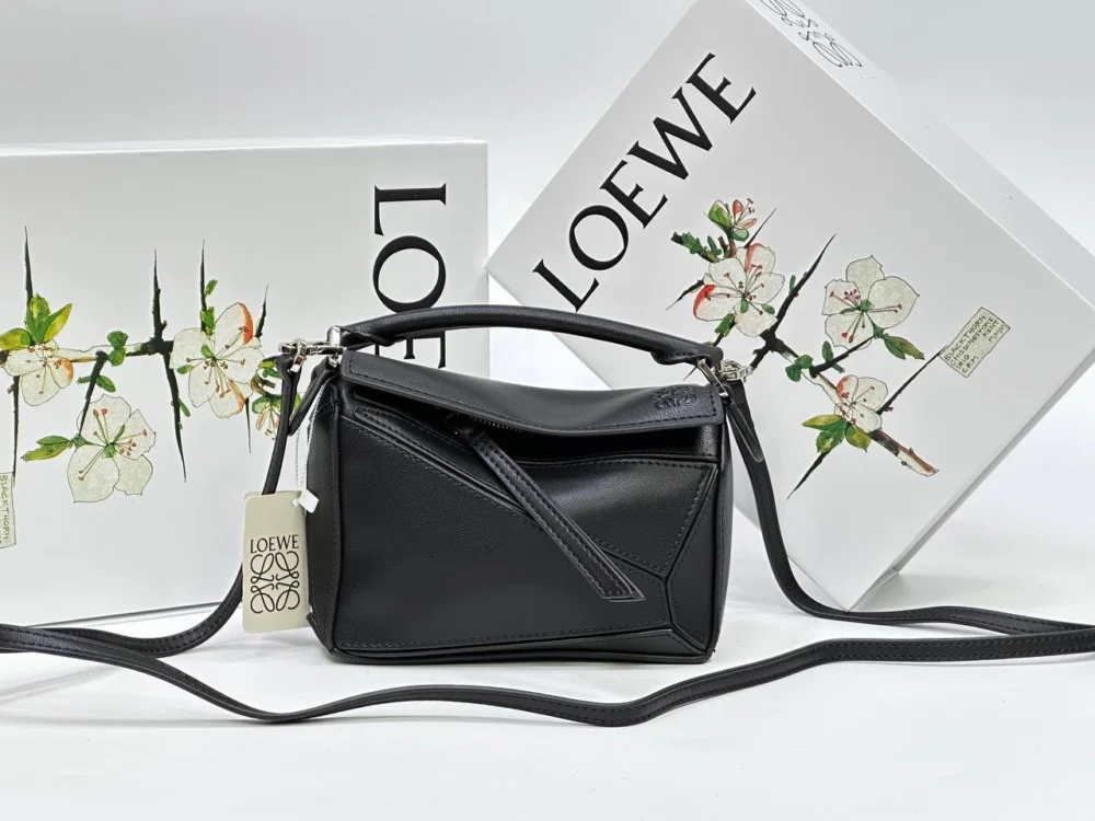 Сумка LOEWE 22 — Черный — основной вид