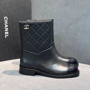 CHANEL 46