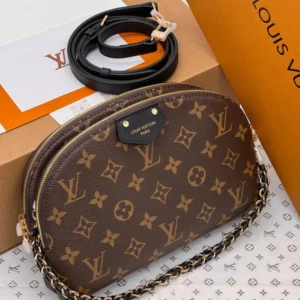 Сумка Louis Vuitton 66666