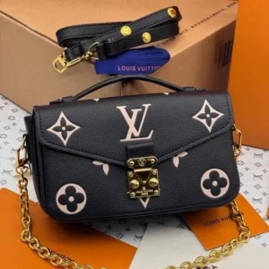 Louis Vuitton 13