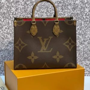 Сумка Louis Vuitton 3