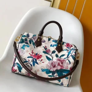 Louis Vuitton 34