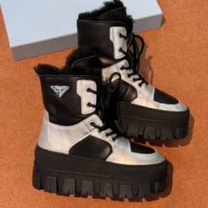 PRADA 34
