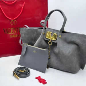 VALENTINO 8