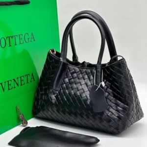Bottega Veneta 11