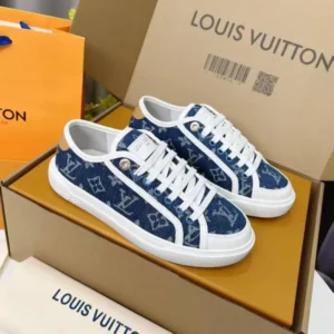 Louis Vuitton 14
