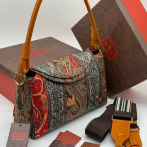 ETRO 18