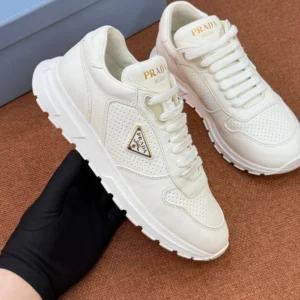 PRADA 15