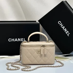 CHANEL 3