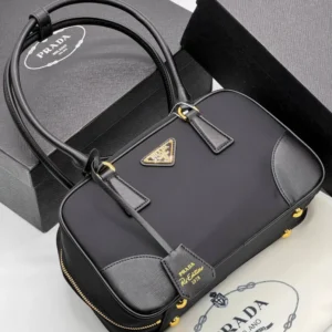 PRADA 9