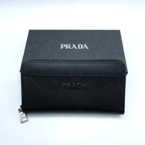 Клатч PRADA 1