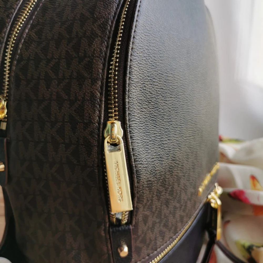 Рюкзак MICHAEL KORS 230-6 — Серый, Черный — дополнительный вид