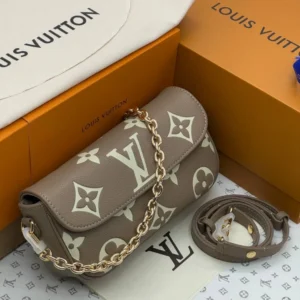 Louis Vuitton 14