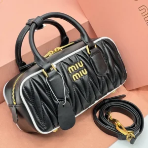 MIU MIU 44