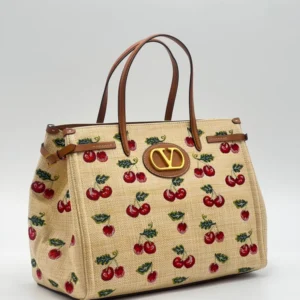 VALENTINO 20