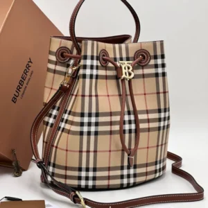 BURBERRY 2
