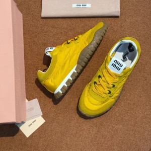 MIU MIU 17
