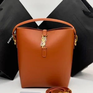 YVES SAINT LAURENT 6