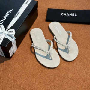 CHANEL 43
